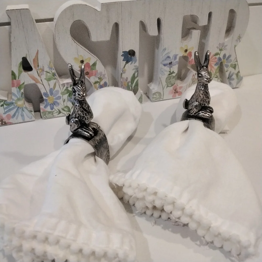 New! Two Metal Rabbit Napkin Rings - Picture 3 of 7